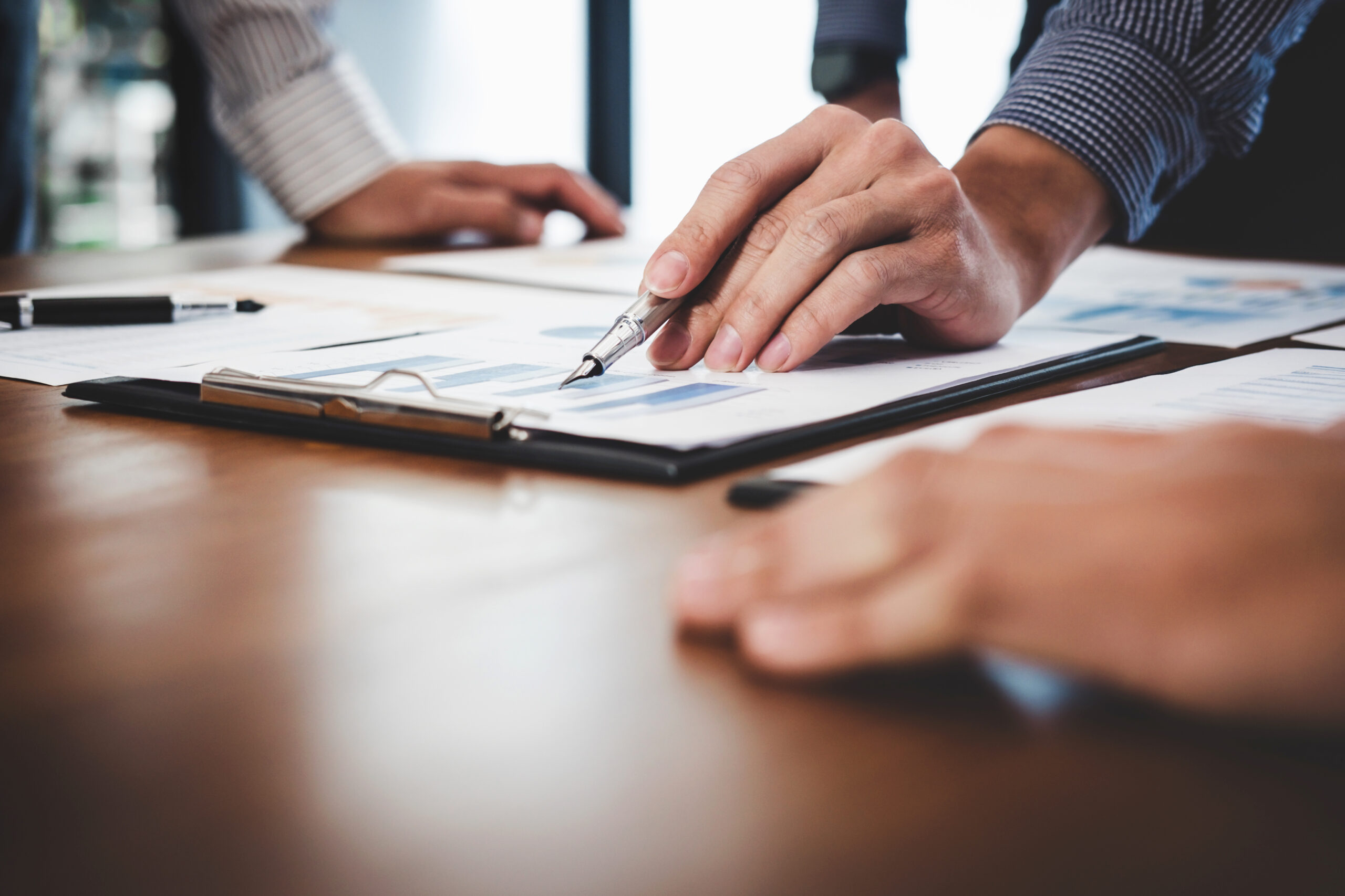 Business Financing Accounting Banking Concept, business team doi